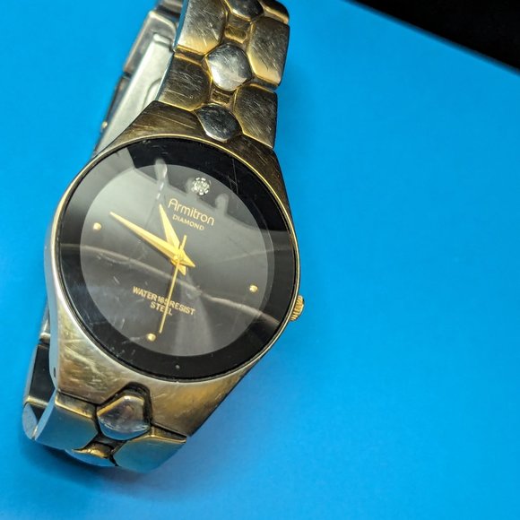 Armitron Diamond Watch Strong with Fancy Stain glass Rim Face Working - Picture 5 of 8